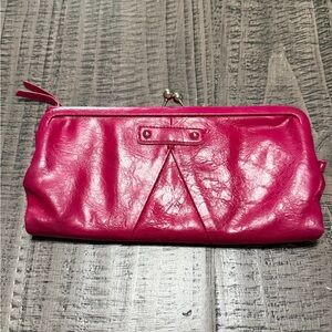 Pink Leather Kiss-Lock Clutch Wallet- Tag on inside says Target 2011